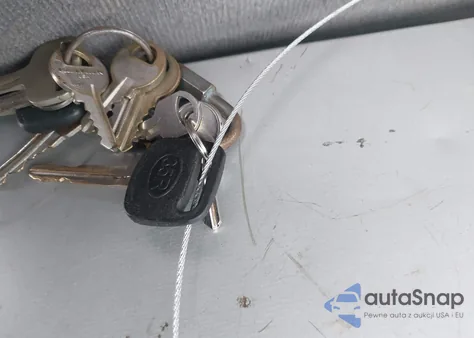 2002 Toyota Tacoma Base V6 z USA, uszkodzony, nr VIN 5TEWN72N42Z047712